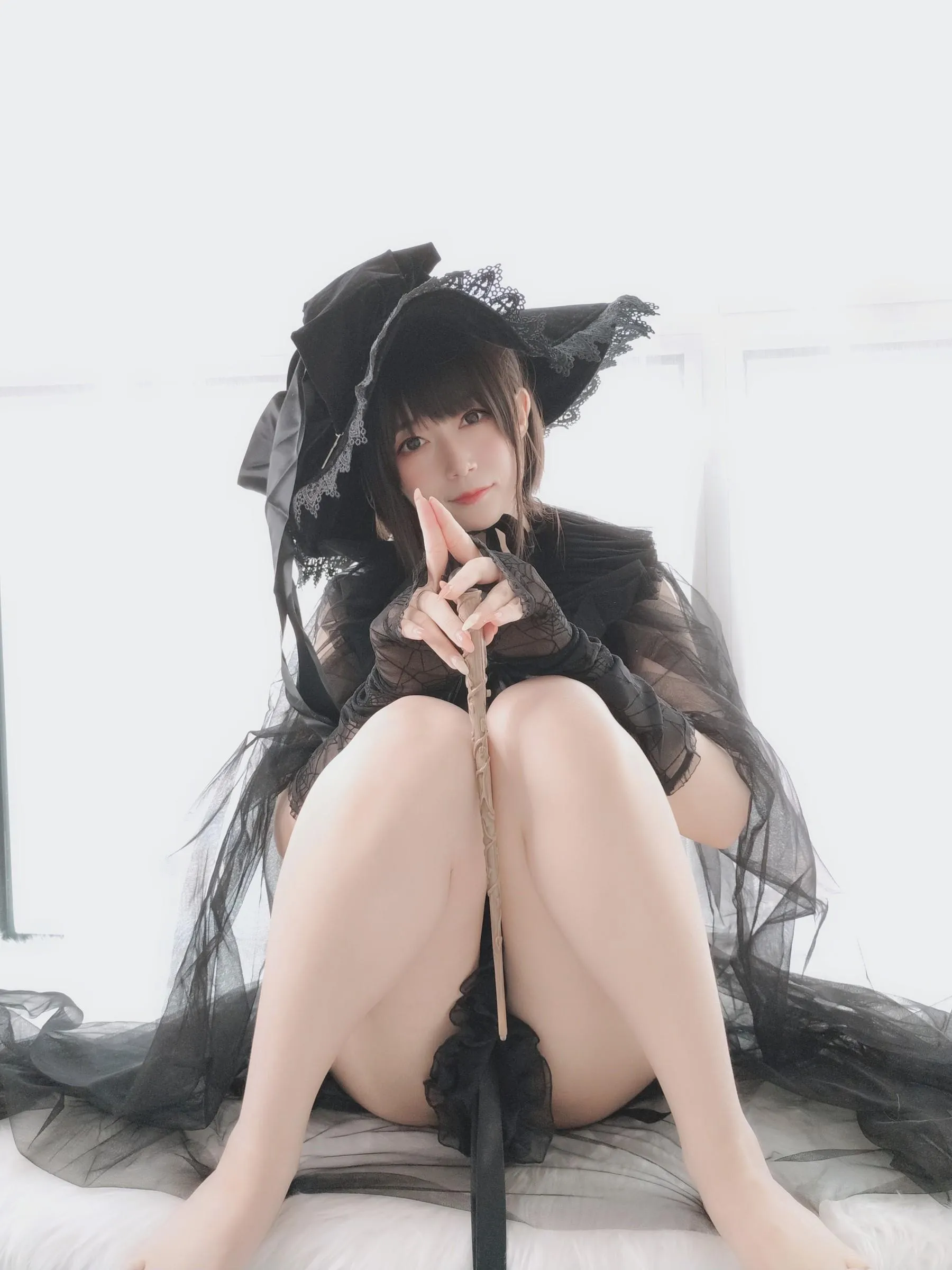 白银81 – 自撮 Vol.44 见习魔女 [127P]插图1